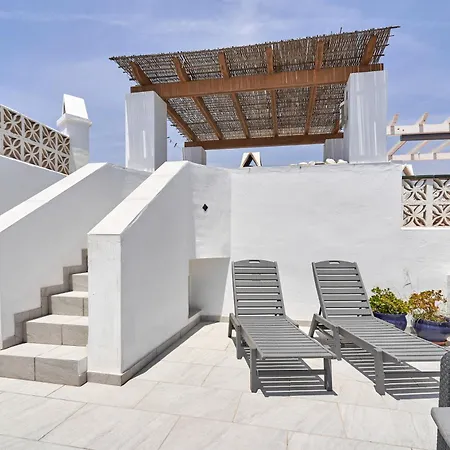 One Bedroom Penthouse Apartment