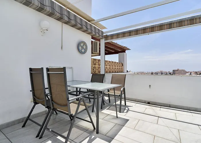 One Bedroom Penthouse نيرخا