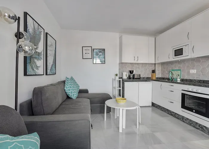 One Bedroom Penthouse Lägenhet *